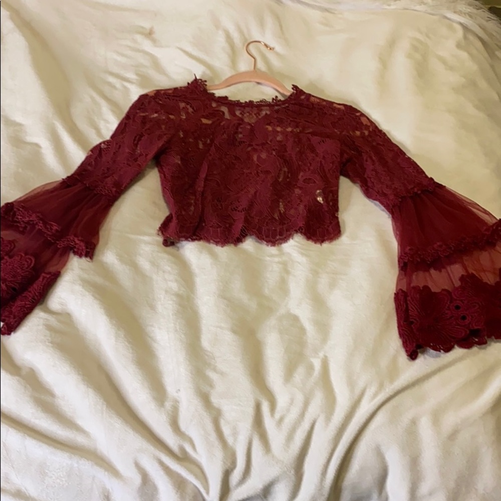 Super cute LF top